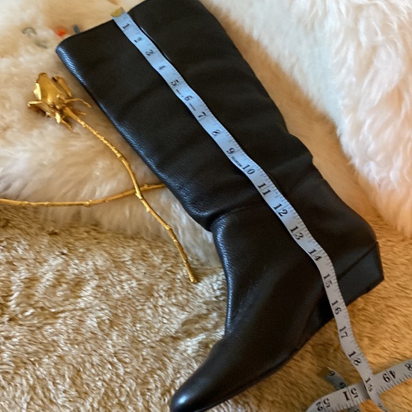 Absolutely Gorgeous Soft Buttery Black Leather Wedged Boots w/ADJUSTABLE Buckle - Picture 7 of 9